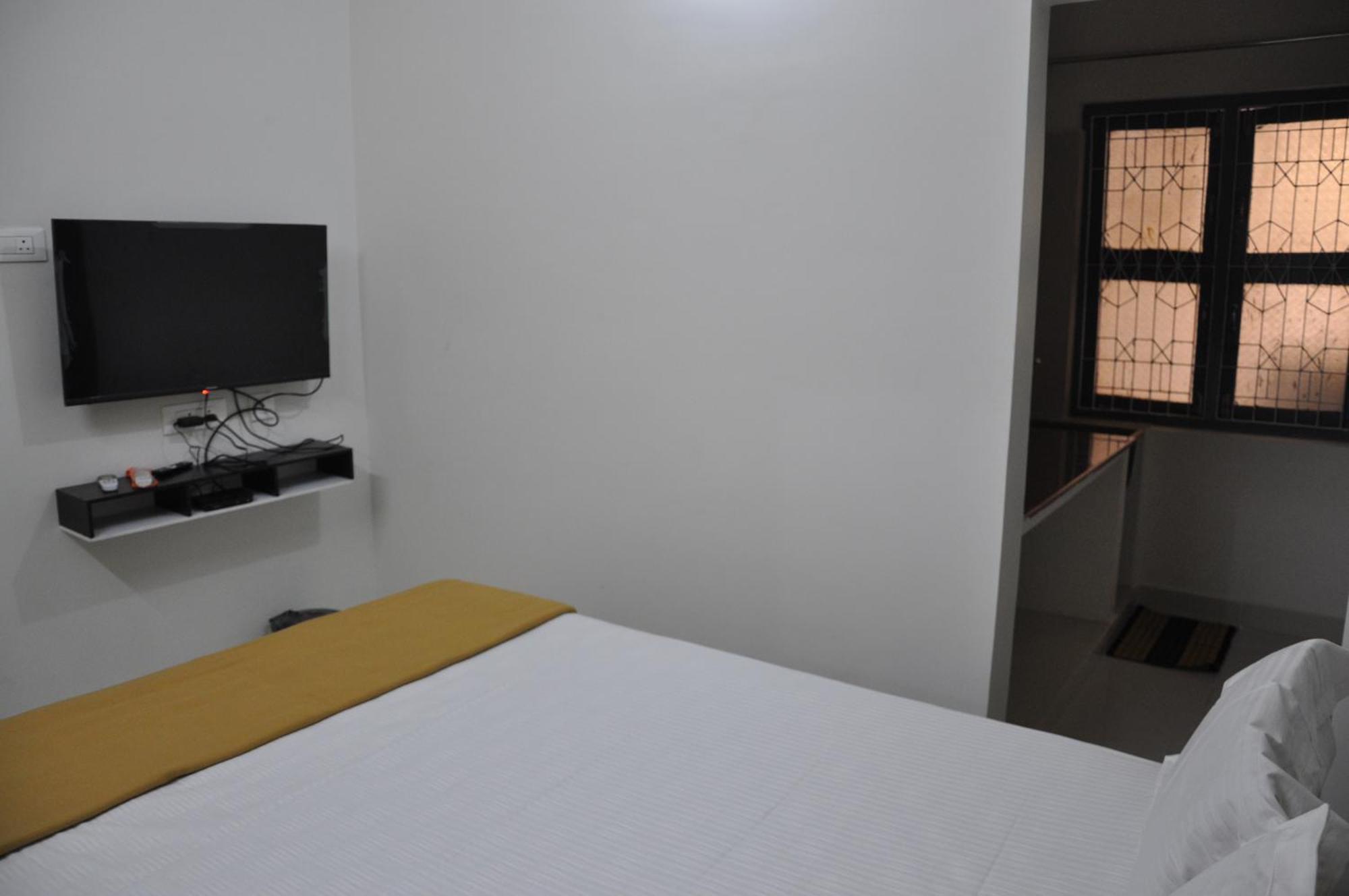 Alaya Rooms Tiruchirappalli ภายนอก รูปภาพ