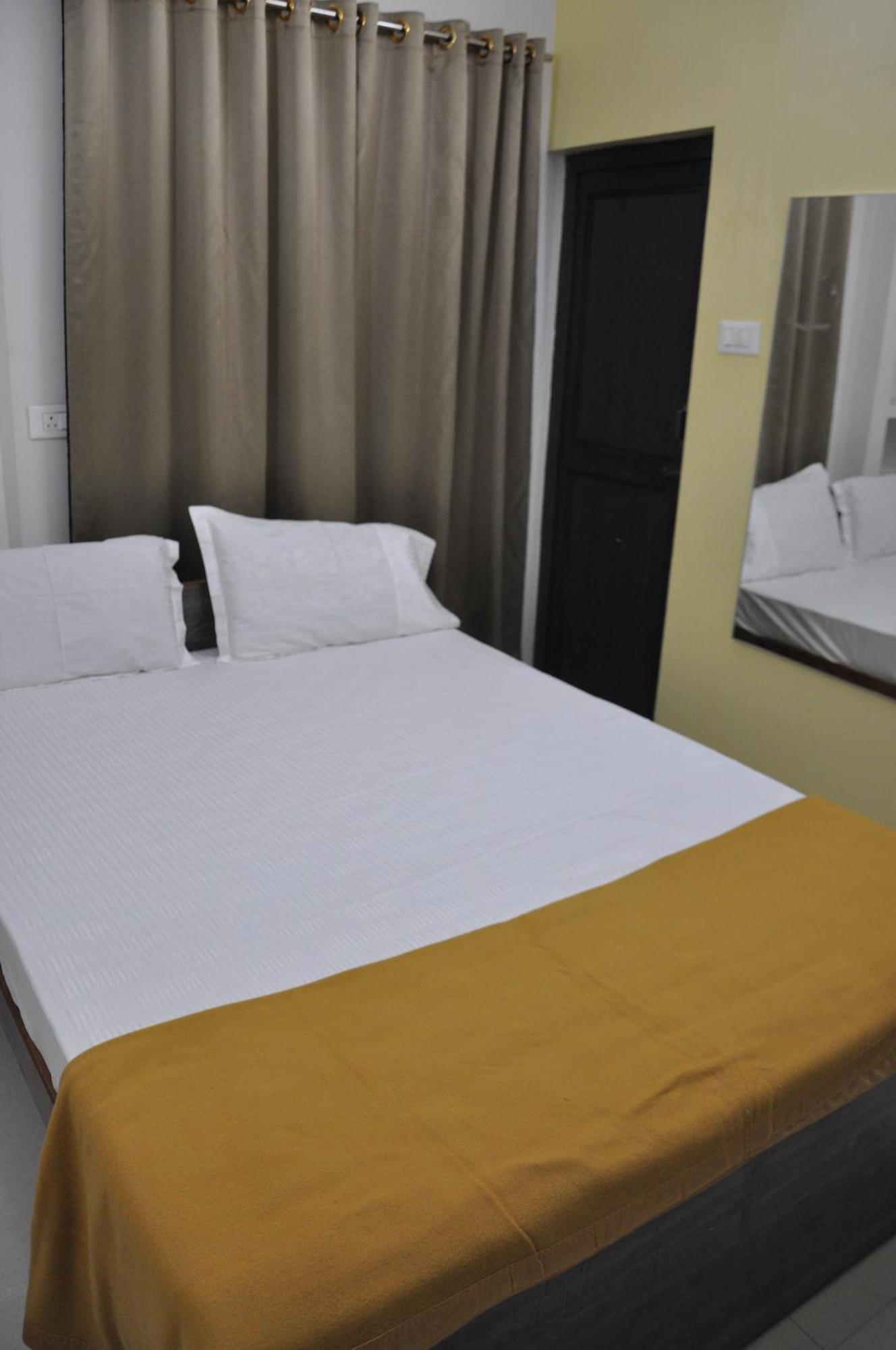 Alaya Rooms Tiruchirappalli ภายนอก รูปภาพ
