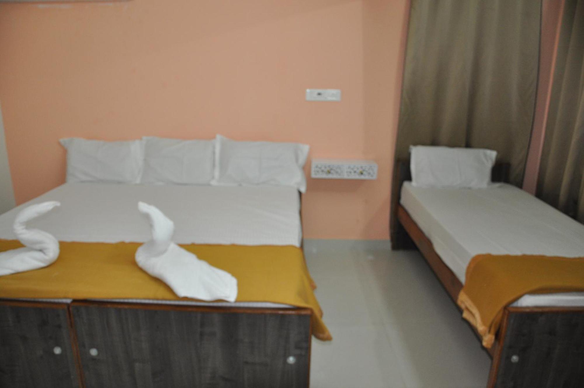 Alaya Rooms Tiruchirappalli ภายนอก รูปภาพ