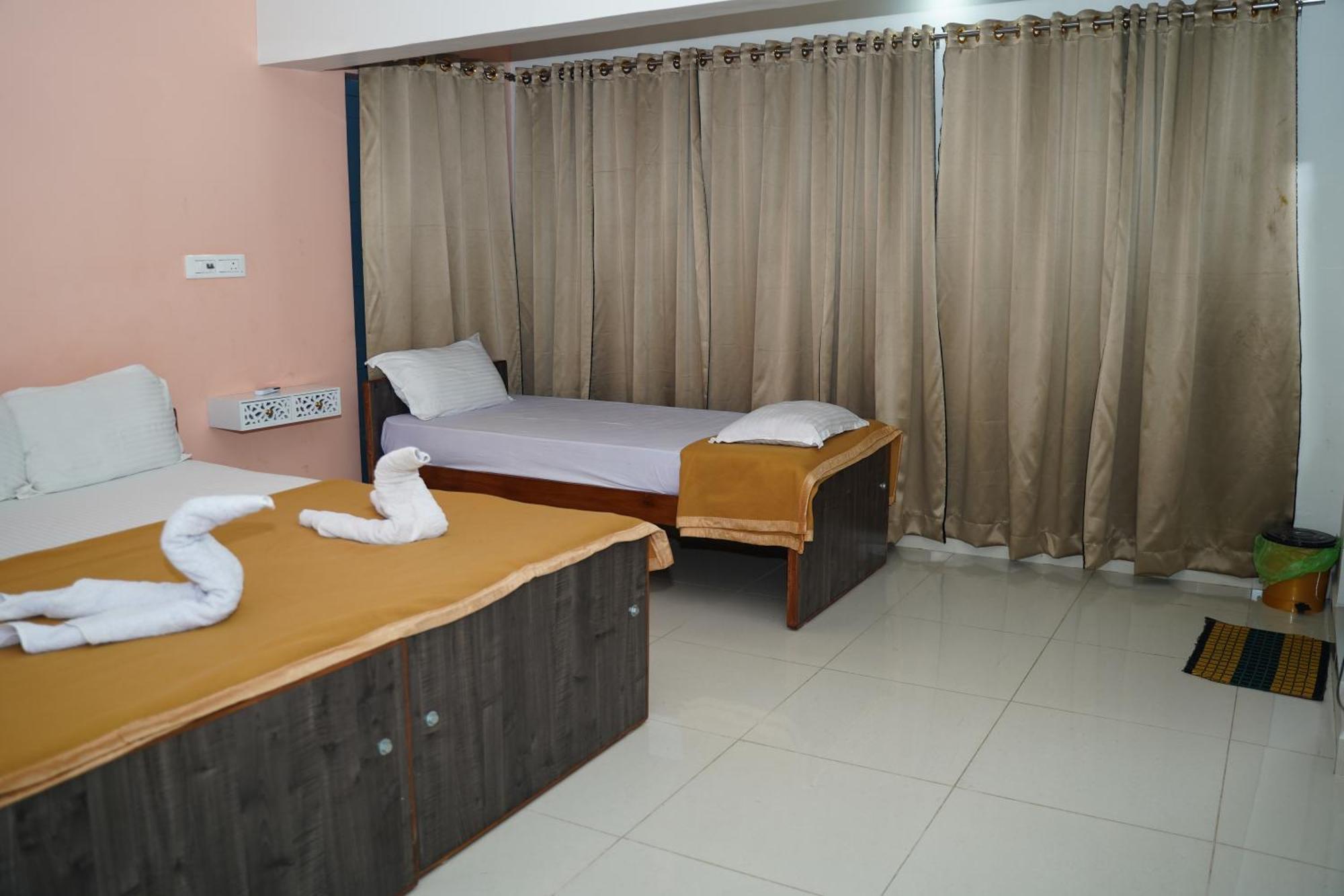 Alaya Rooms Tiruchirappalli ภายนอก รูปภาพ